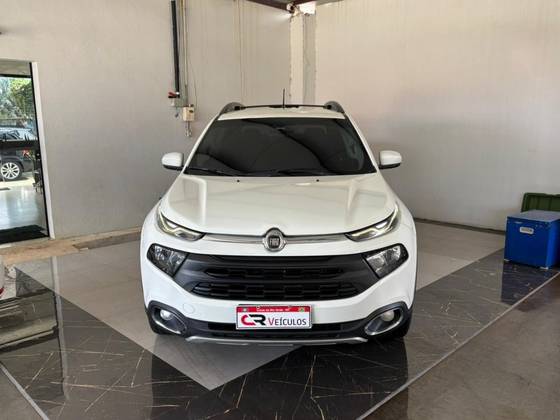 FIAT TORO 2.0 16V TURBO DIESEL FREEDOM 4WD AT9